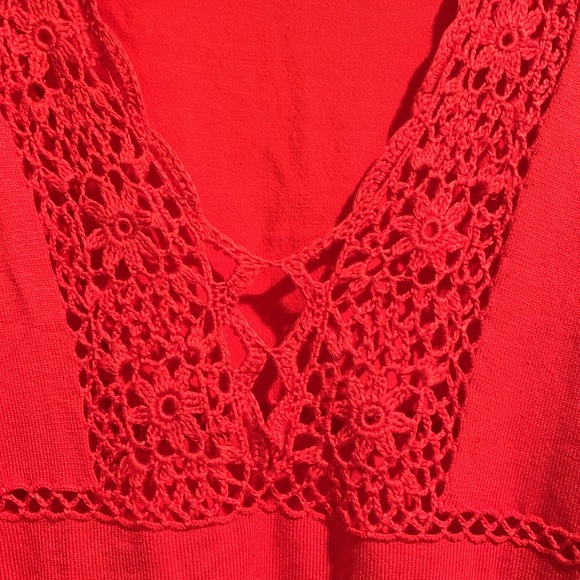 Boston Proper Coral Crochet Accented Lightweight Sweater - Picture 4 of 10